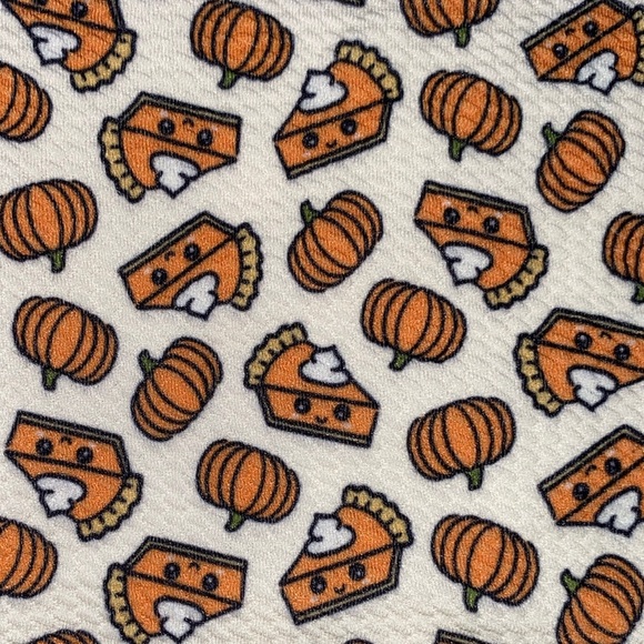 Scrunchie - Picture 6 of 12